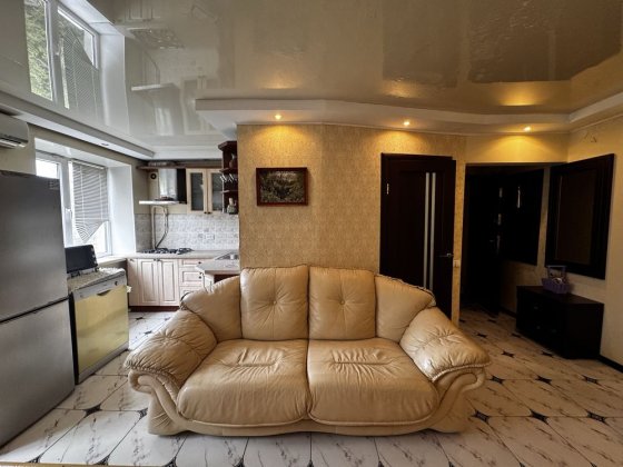 Аренда 3к/квартира с хорошим ремонтом ,в мрн .Артема! Славянск