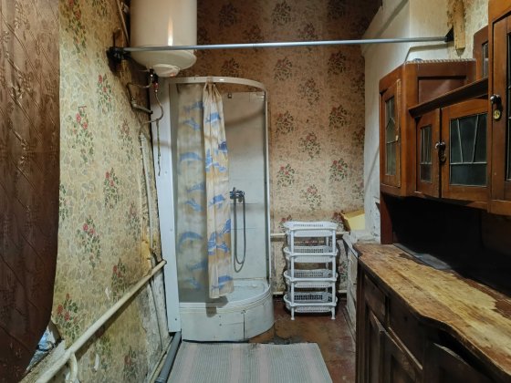 Здається 1-кімн. економ-житло центр міста під ремонт Умань