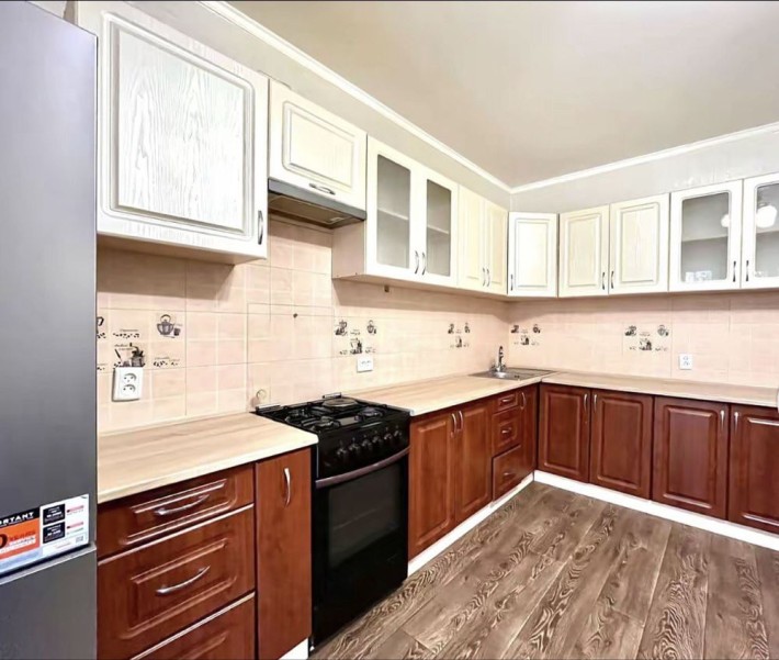 Оренда однокімнатної квартири Виставка великої площі - фото 1