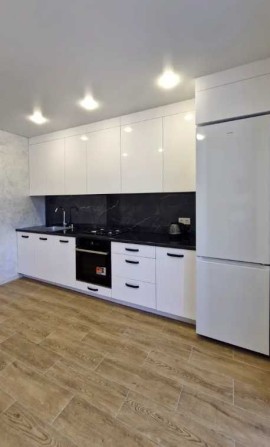 Довгострокова оренда 1к квартири по вул. Свободи - фото 1