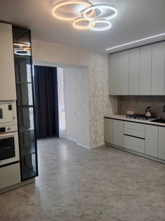 Оренда квартири з євроремонтом! - фото 1