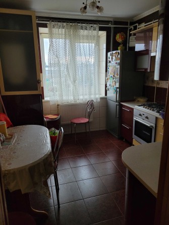 Здам затишну 2-к квартиру, м.Шепетівка, (вул.Українська) - фото 1