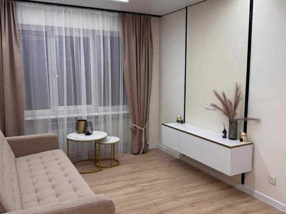 Оренда 2км квартири з дизайнерським ремонтом Шептицкий