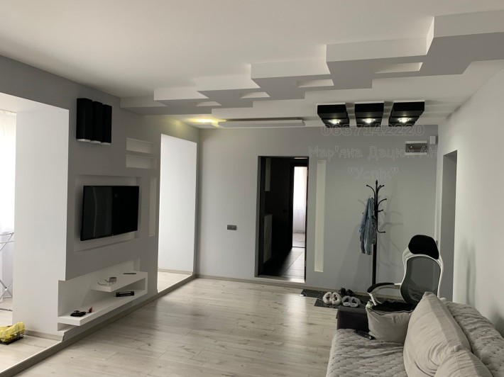 Оренда двохкімнатної квартири з ремонтом у Шептицькому - фото 1