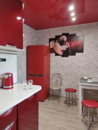 Здам квартиру  в центрі довготривало . - фото 1