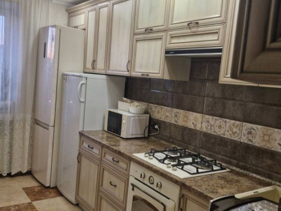 Здається в оренду 3х кімнатна квартира з чудовим ремонтом! Хмельницький