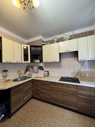 Здам 1 кімнатну квартиру по вул. Героїв Крут - фото 1