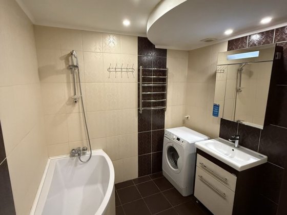 Оренда 2 кімнатної квартири. Район Днс. Автономне опалення Белая Церковь