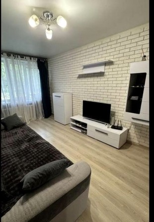 Бориспіль, вул.Нижній Вал,3, 1-кімнатна з ремонтом - фото 1