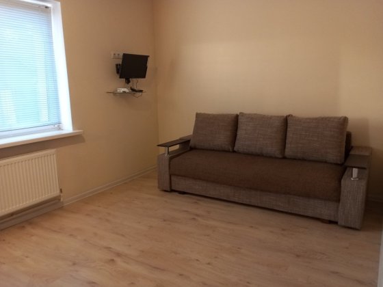 Однокімнатна, Буча Буча