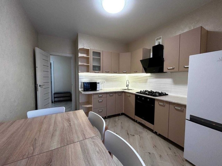 Оренда 1-к квартири! Виставка, Проспект! - фото 1