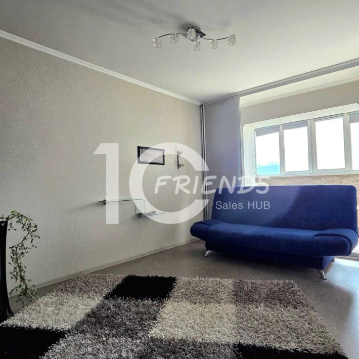 Оренда 2 к Чорних Запорожців з гарним краєвидом у сквер - фото 1