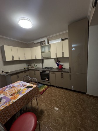 Оренда 1 кімнатної квартири по вулиці Довженка - фото 1