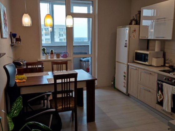 Оренда однокімнатної Чорновола 6а центр Бровары