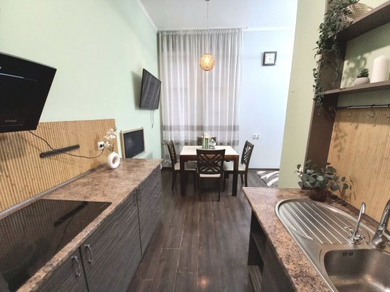 2-км, ВЛАСНИК, з 27 листопада вільна, центр, довготривалий Ивано-Франковск