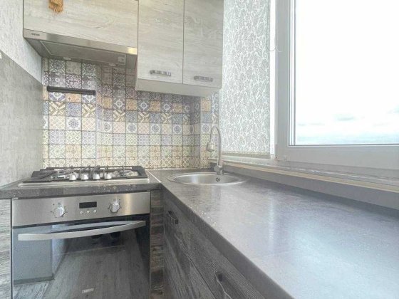 ПРОСТОРА 1-К 45м2 (мінідвушка) Вишневе ЦЕНТР вул.Європейська Вишневое