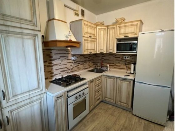 Довгострокова оренда затишної квартири ЖК Софія,Амосова 22 Вишневое