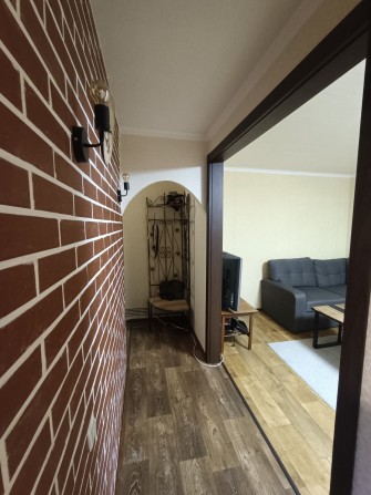 Здам 2-ох кімнатну квартиру в центрі міста - фото 1