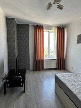 Здам 1 к квартиру в новобудові по вулиці Шевченко - фото 1