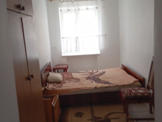 Здається мал.2кім.кв.р-н поблизу центру р-н Княгини 41кв.м.2пов.6000гр Ивано-Франковск