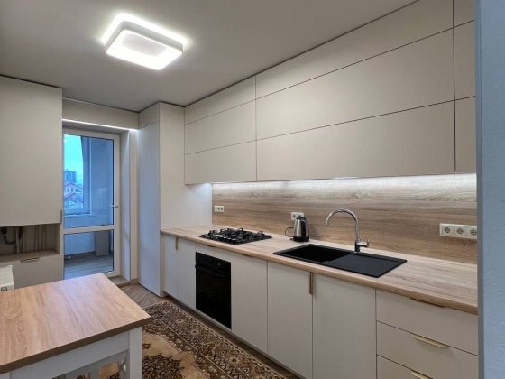 Оренда просторої 3 км квартири в спальному районі міста Івано-Франківськ