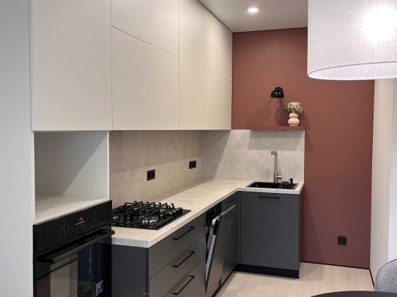 БЕЗ КОМІСІЇ Євро-2к квартира з новим ремонтом в центрі міста 1ша здача Ирпень