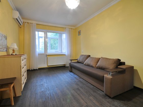 Укомплектована та стильна 1-кімнатна квартира в Центрі Белая Церковь