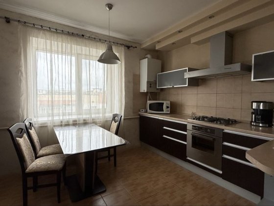 Оренда 2 кімнатної квартири ЦЕНТР Хмельницкий