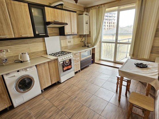 Оренда 1 кім. Кв центр Нац. Гвардії Івано-Франківськ