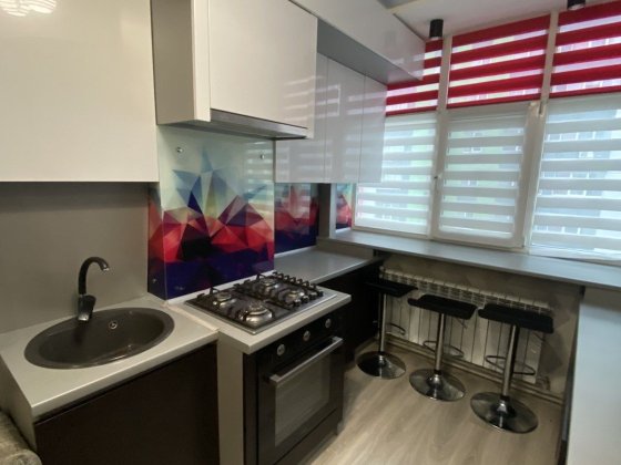 Здам ідеальну євро 2 кімн.кв.біля парку " Мама" з ремонтом і меблями Ирпень