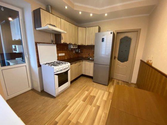 Біля центрального парку 2к квартира з газом Ирпень