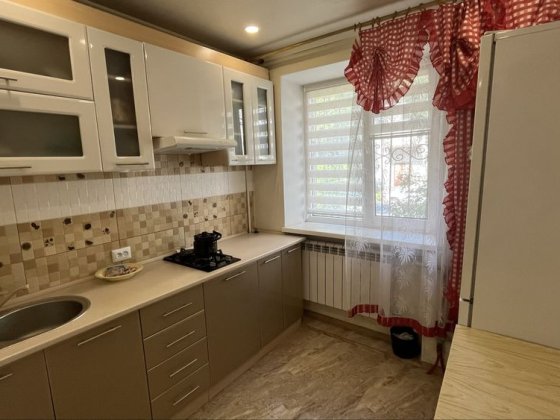 -Здам 1 кім.кв.в Центрі Кременчук