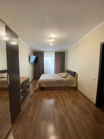 Однокімнатна квартира у самому центрі по вул. І. Сердюка - фото 1