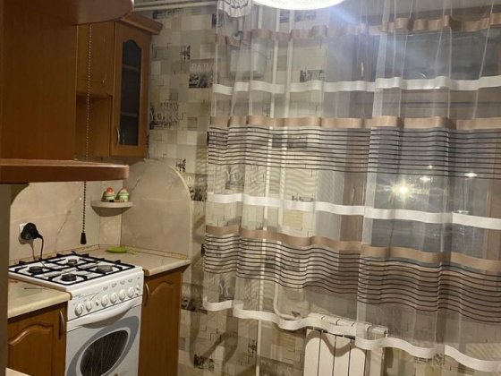 Здам 1-кімнатну Центр Льотний коледж Кременчук