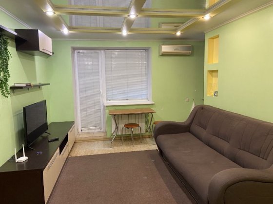 Здам 2-кімн квартиру в центрі соцміста біля АТБ Кривий Ріг