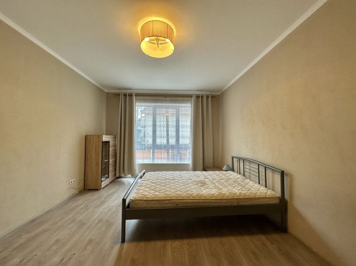 Здається 1 кім квартира по вул. Рильського - фото 1