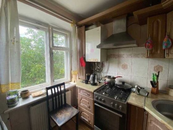 Затишна 2х кімнатна квартира з косметичним ремонтом. Хмельницкий