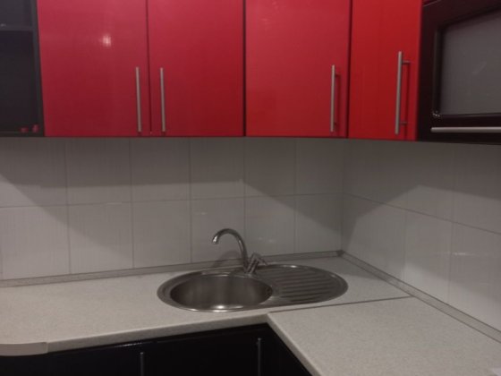 Сдам 2 ком. кв. на Вечернем, ул.П.Глазового 20( быв.Балакина) 6000гр. Кривий Ріг