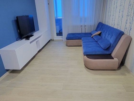 Від власника Оренда 3 кімнатної квартири на Космонавтів Кривий Ріг