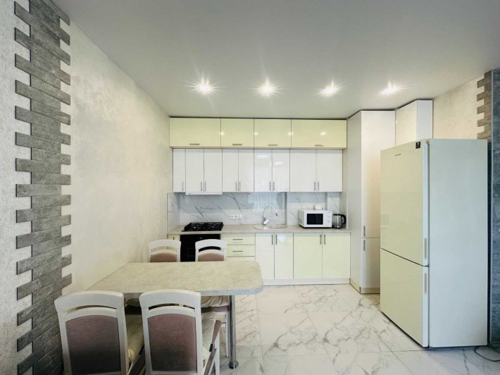 Синергія 3+, Парк Мама - фото 1