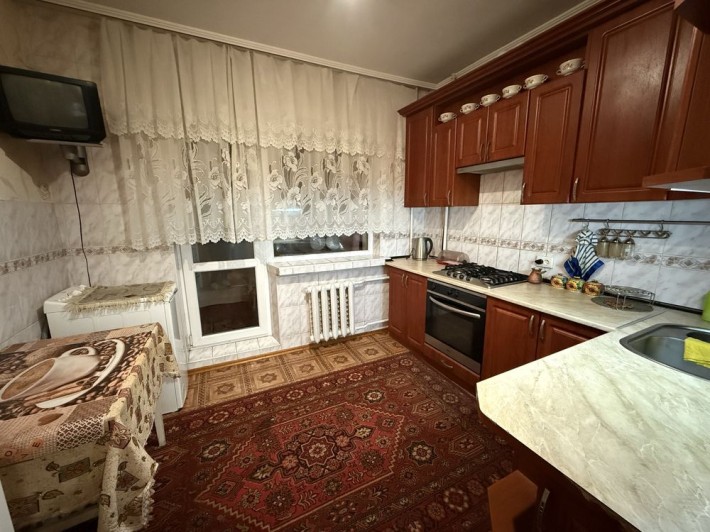Не фейк . Оренда 1 кім кв Озерна. Укомплектована. - фото 1