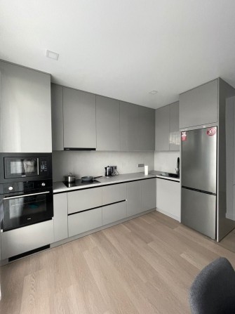 Сучасна 1-кімнатна квартира в центрі міста — вул. Коновальця - фото 1