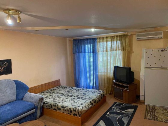 Сдам 1 комнатную квартиру на длительный срок Кривой Рог