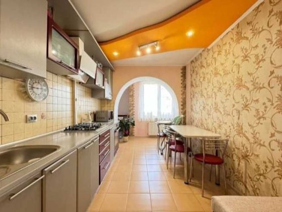 Пропонується в оренду прекрасна 2х кімнатна квартира в новому будинку. Хмельницкий