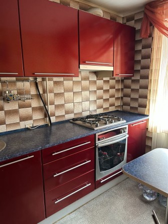 Здам одну кімнату в 2- х кімнатній квартирі на Волоканалі - фото 1