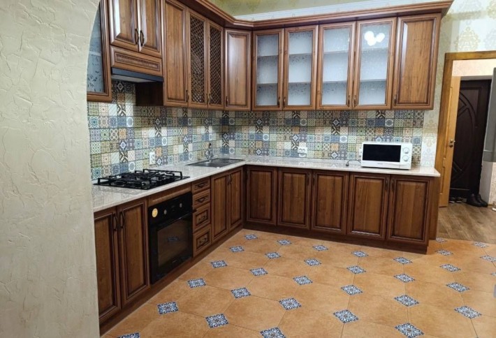 Здав чудову 2х кімнатну квартиру з ремонтом в новобудові! - фото 1