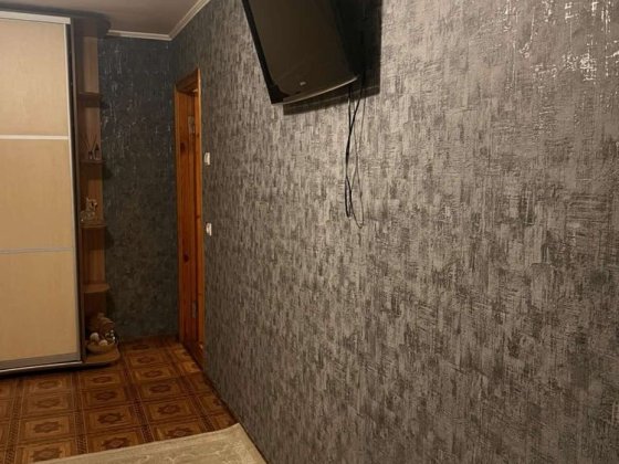 Оренда 2к кв на Виставці.Зарічанська.Укомплектована.10000+кп. Хмельницкий