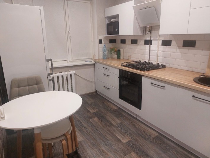 Сдам от хозяина  3-х к. квартиру.  Кольцо Косиора. - фото 1