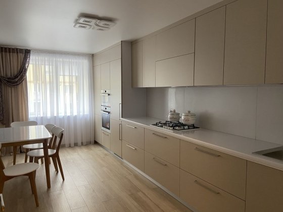 Оренда 2 кімнатної квартири в новобудові Луцк