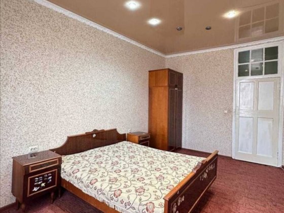 Сдаю возле парка хорошую 3-х Кривий Ріг